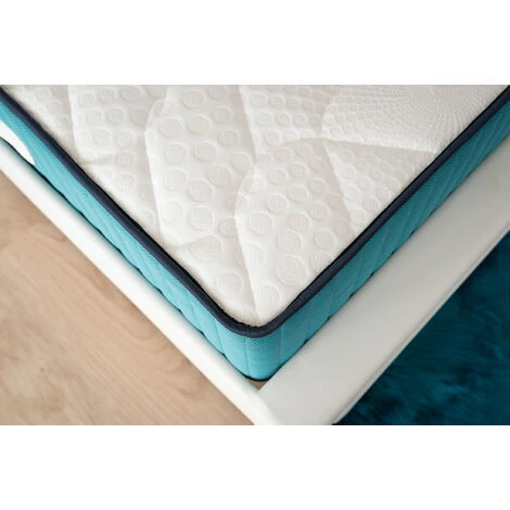 Matelas Blue Torino 160x200 Cm - Épaisseur 18 Cm - Haute Densité - Aération Naturelle élevée - Soutien Mi-ferme - Anti-acariens - Sanitized - 4 Poignées - Garantie 3 Ans - Sarah & Maël 2 Matelas Blue Torino 160x200 Cm - Épaisseur 18 Cm - Haute Densité - Aération Naturelle élevée - Soutien Mi-ferme - Anti-acariens - Sanitized - 4 Poignées - Garantie 3 Ans - Sarah & Maël – Image 2