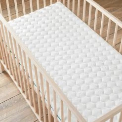 Babysom - Matelas Bébé Bamboo + 1 Protège Matelas Imperméable OFFERT - 70x140cm - Déhoussable - Epaisseur 12cm - Blanc -Matelas Soldes Boutique 61181932 4